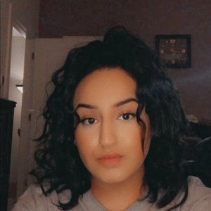 Meet your Posher, Aiman